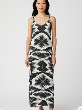 RVCA Black & White Printed Maxi Slip Dress